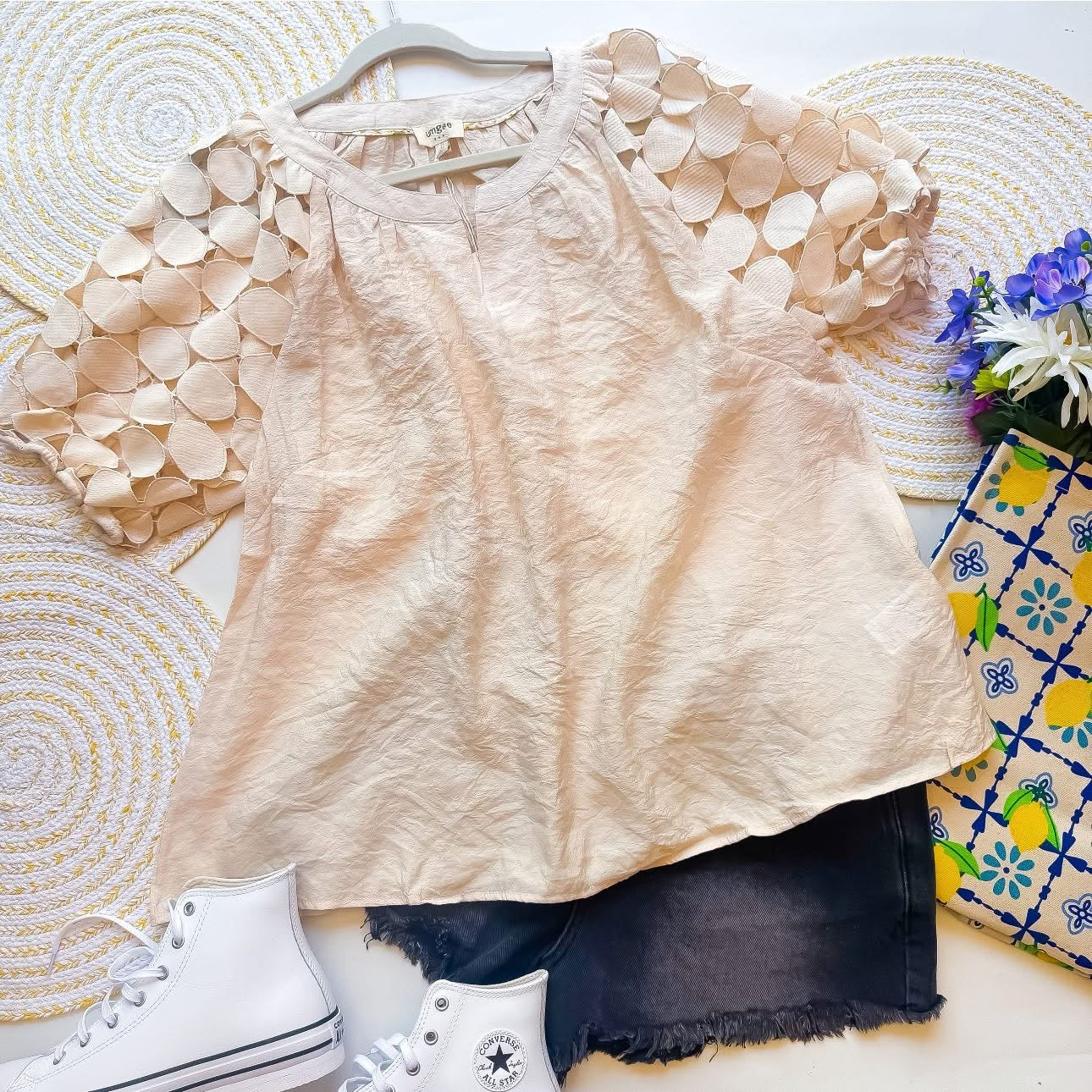 Plus Beige V Neck with Dot 3D Lace Puff Sleeve