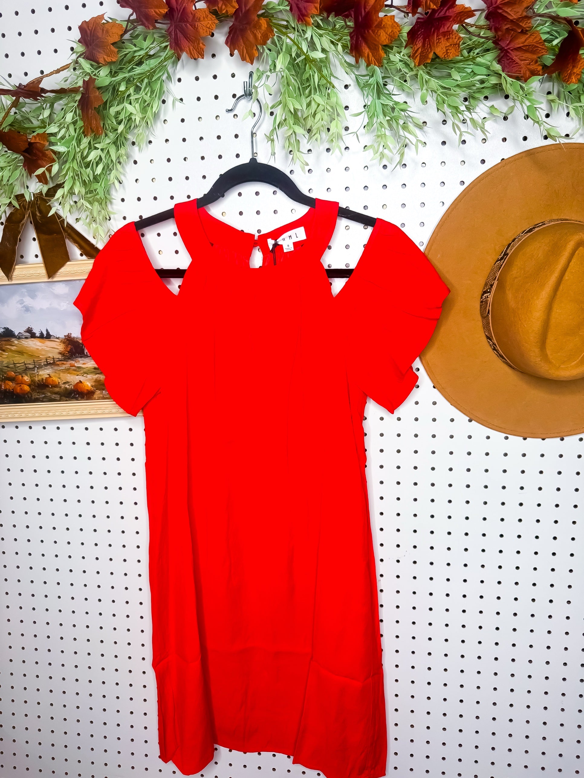 Red cold shoulder puff sleeve shift dress